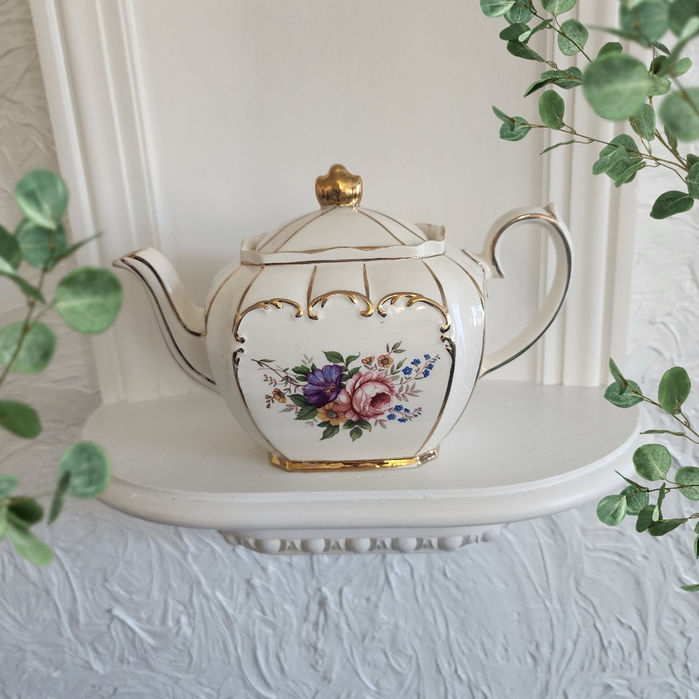Vintage Sadler England Cube Teapot Pink Rose Gold Trim # 2047, rare antique